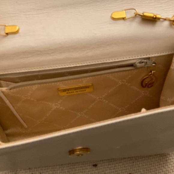 Vintage St. John purse - Picture 3 of 5